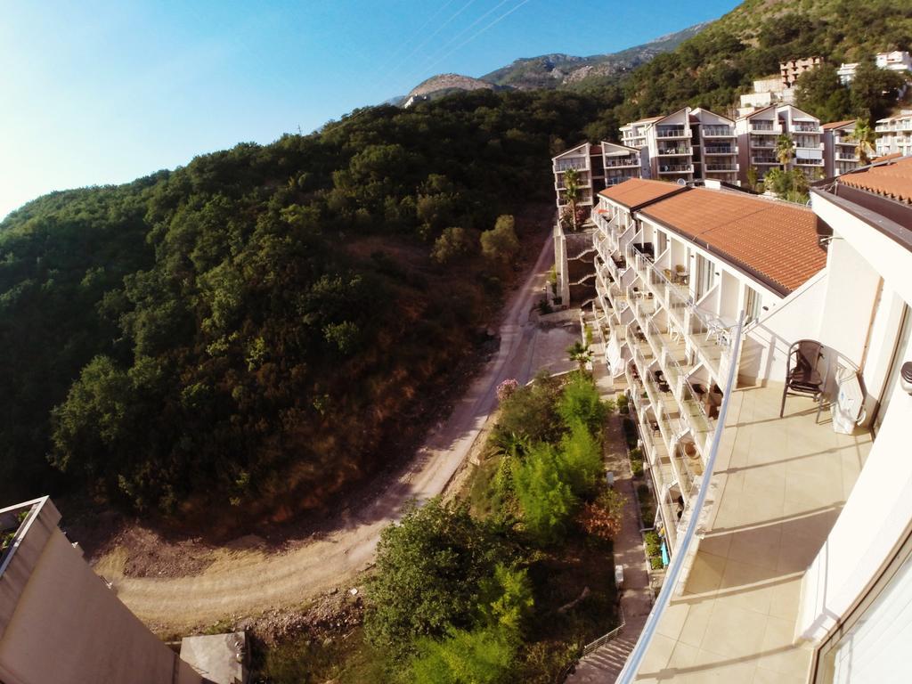 Montetrest Apartments Sveti Stefan Exterior foto